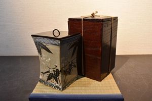 尾形乾山の値段と価格推移は？｜40件の売買データから尾形乾山の価値が