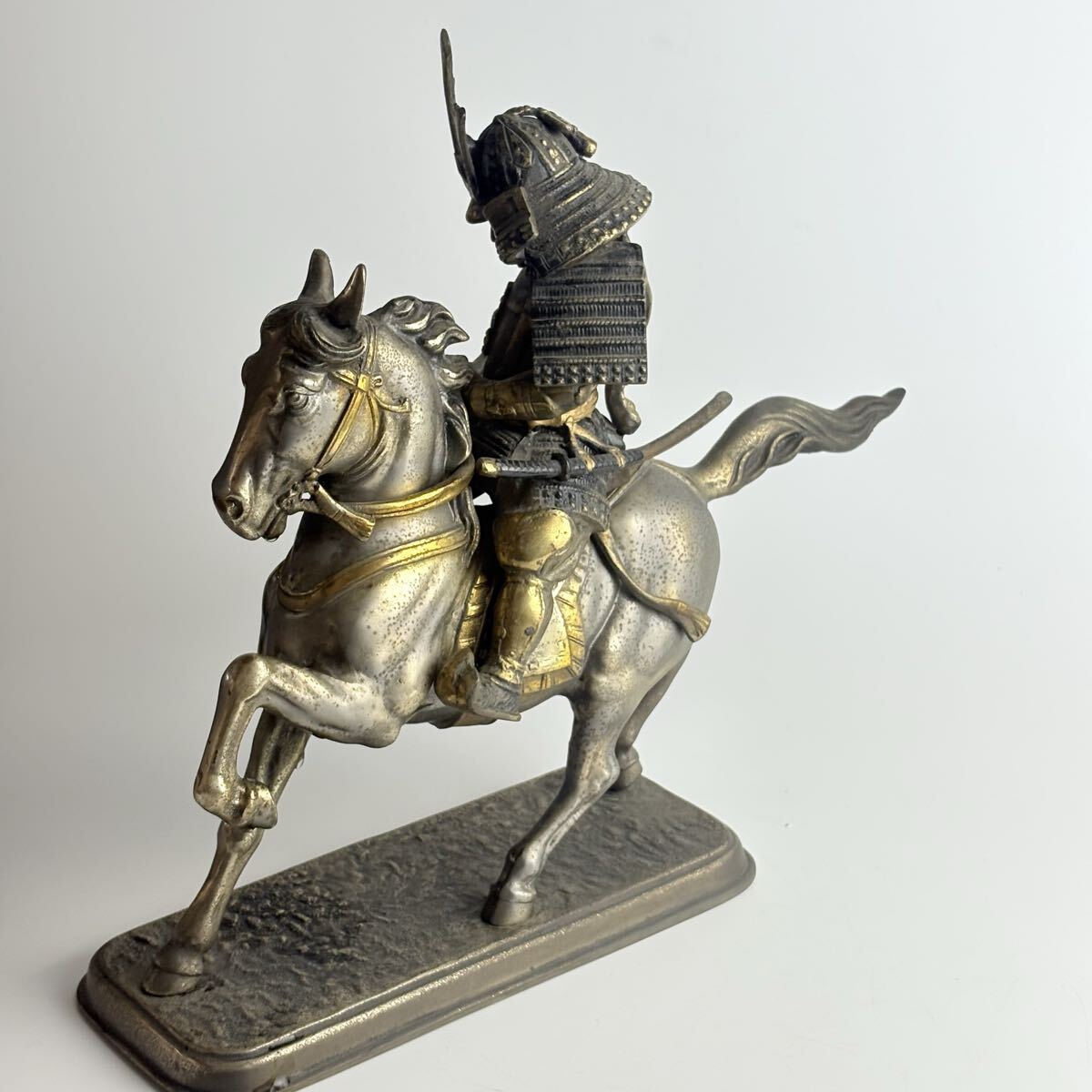 大楠公 楠木正成像 馬乗武将像ブロンズ 細密細工 馬乗武士 騎馬像 武士