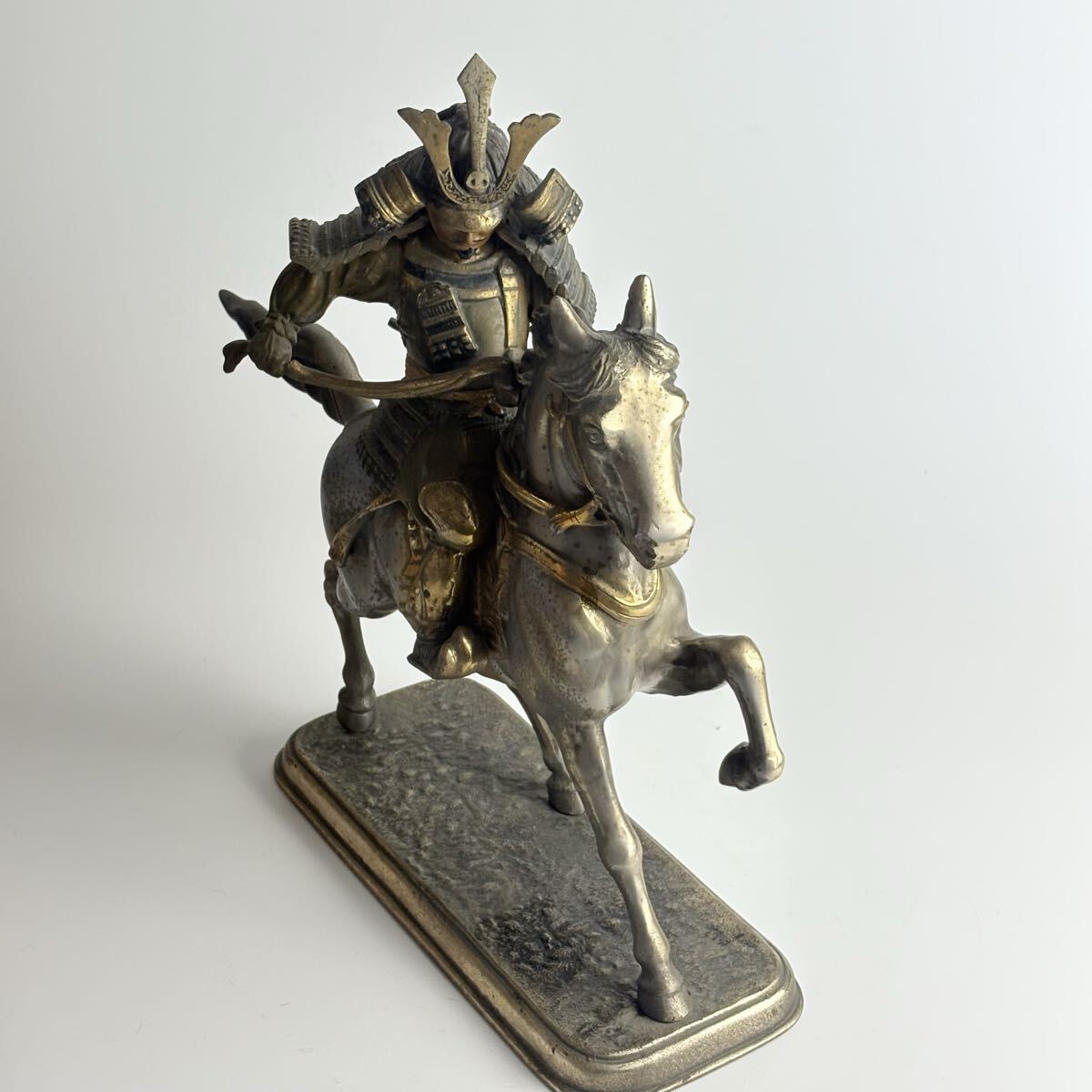 大楠公 楠木正成像 馬乗武将像ブロンズ 細密細工 馬乗武士 騎馬像 武士