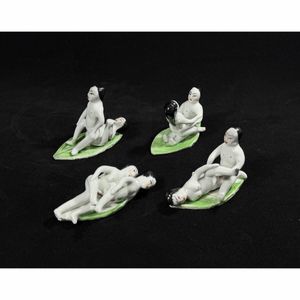 陶器 春画の値段と価格推移は？｜19件の売買データから陶器 春画の価値