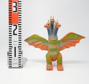 ブルマァク キングギドラのYahoo!オークション(旧ヤフオク!)の相場