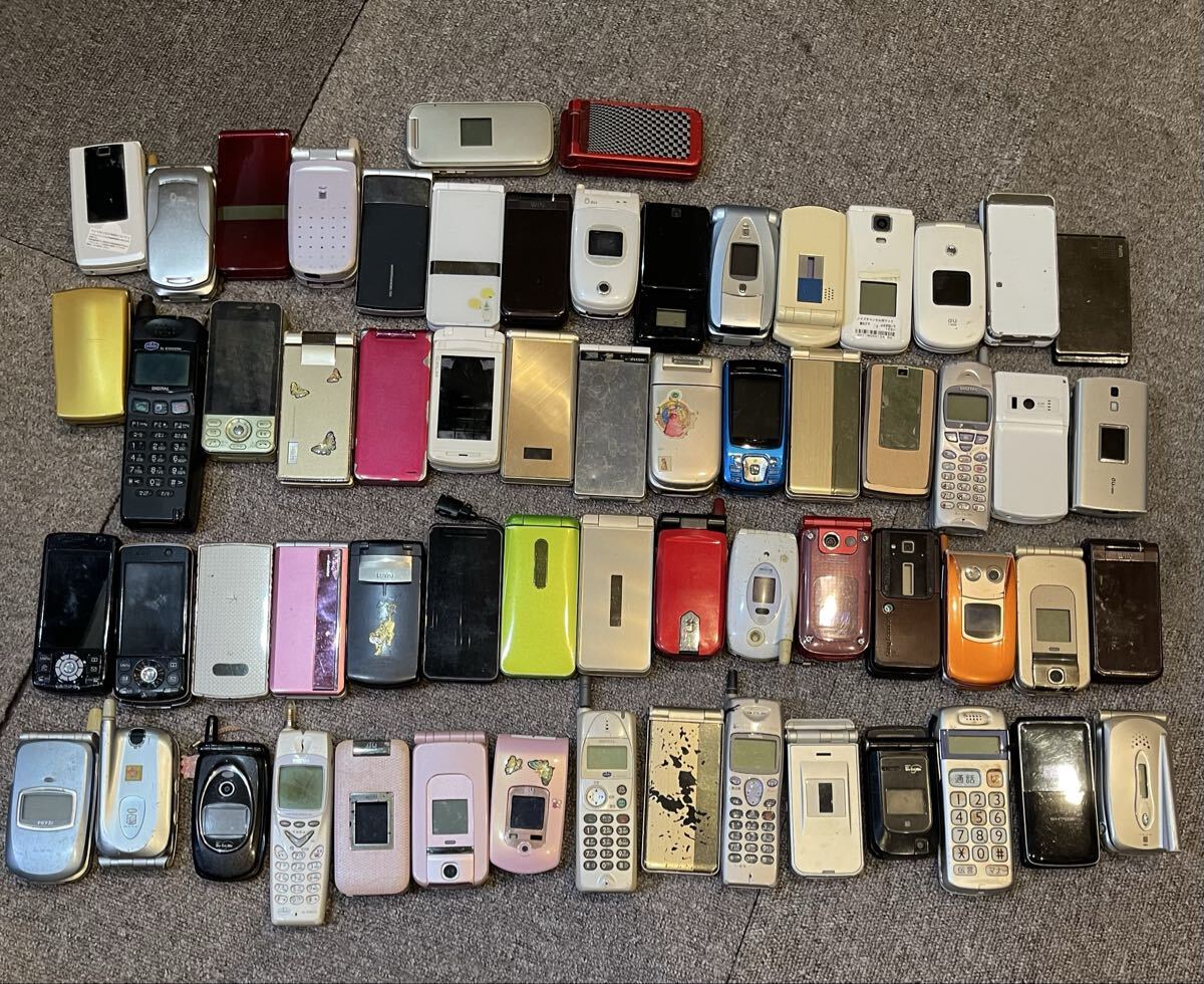 DOCOMO他|ケータイ4個セット *ジャンクの為返品交換不可商品です