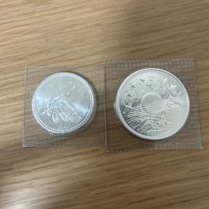 皇太子殿下御成婚 純銀(セット)の中古価格は20,785円｜記念硬貨の新品