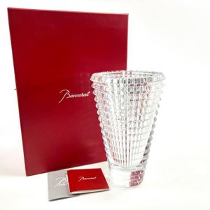 バカラ 花瓶のYahoo!オークション(旧ヤフオク!)の相場・価格を見る