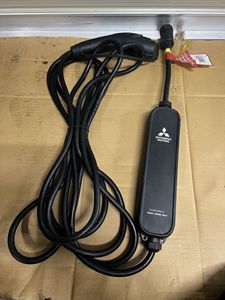充電ケーブル 三菱の値段と価格推移は？｜160件の売買データから充電