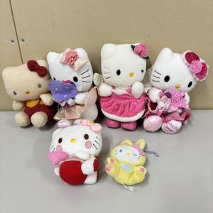 76 キティのYahoo!オークション(旧ヤフオク!)の相場・価格を見る