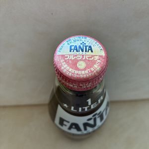ファンタ 瓶 1リットルの値段と価格推移は？｜20件の売買データから