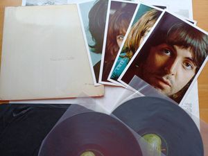 234位 ローナンバー4桁・スタンパー3面１桁 UK Orig　TOP OPEN／NO EMIレーベル White Album/Th