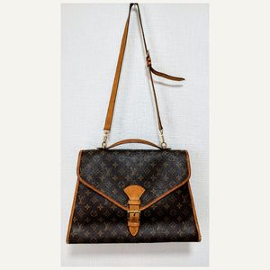 VUITTON ルイヴィトン モノグラム　レア　希少 ヴィトン モノグラム 廃盤の値段と価格推移は？｜14件の売買データから
