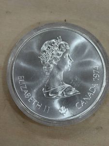 エリザベス2世 5ドル銀貨の値段と価格推移は？｜7件の売買データから