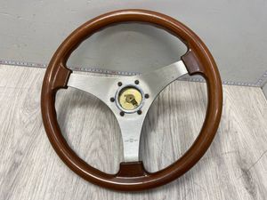 パーソナルウッドステアリングの値段と価格推移は？｜4件の売買データ