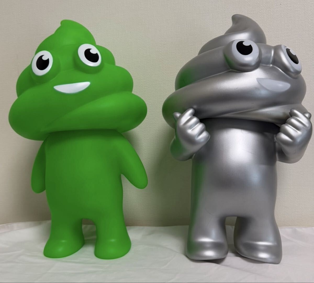 うんちくんの値段と価格推移は？｜16件の売買データからうんちくんの