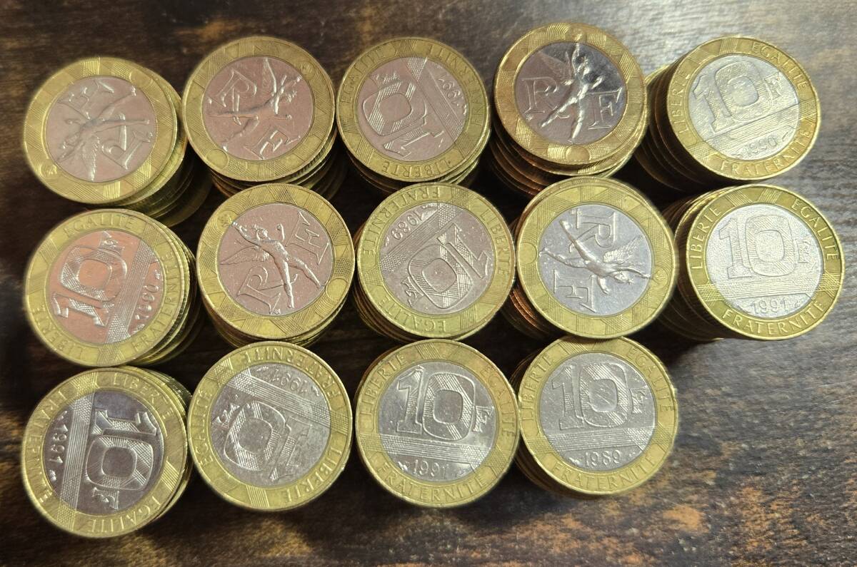 バイメタル硬貨の値段と価格推移は？｜16件の売買データからバイメタル