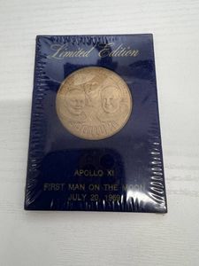 アポロ11号 記念メダルの値段と価格推移は？｜7件の売買データから