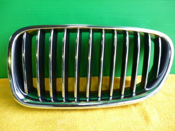 [QVQV30487]BMW 5シリーズ F10 左フロント グリル メッキ