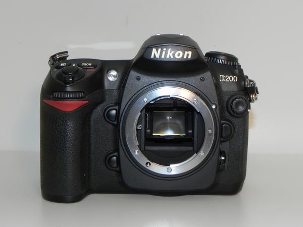 中古Nikon ニコン D200 デジタル一眼レフカメラ 美品・動作確認