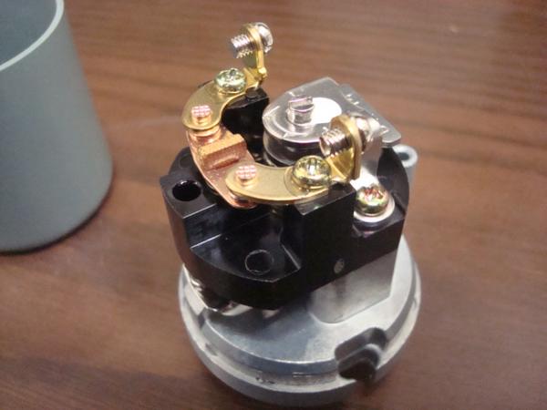 コンプレッサー用 圧力スイッチ 14気圧用 AC 250/125V
