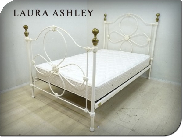 LAURA ASHLEY】チェルトナム ベッドフレーム セミダブル クリーム