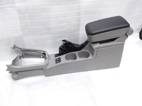 ◆◇フォレスター◇◆センターコンソール◇SG5(16435/2F4●B-20