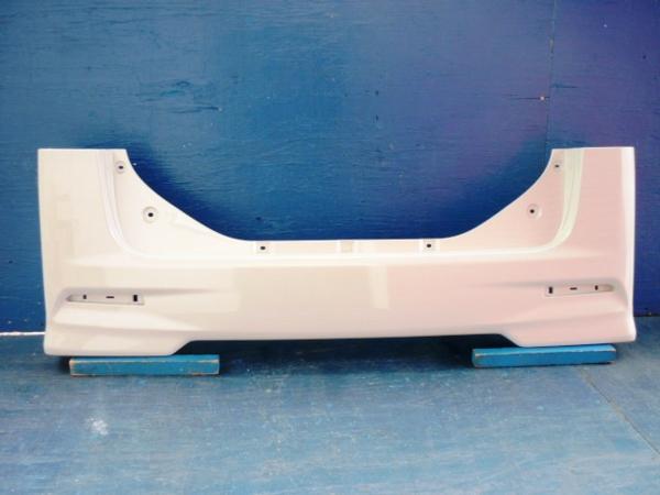 タントカスタム LA600S LA610S リア バンパー パール (m053192)