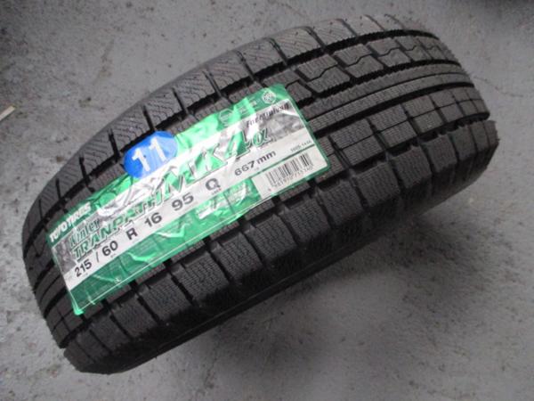 即納 4本のみ 215/60R17 トーヨー Mk4a 国産 スタッドレス