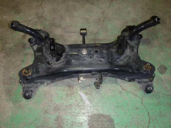 ムーヴ★Ｌ１７５Ｓ サスペンションメンバー　Ｈ１９年