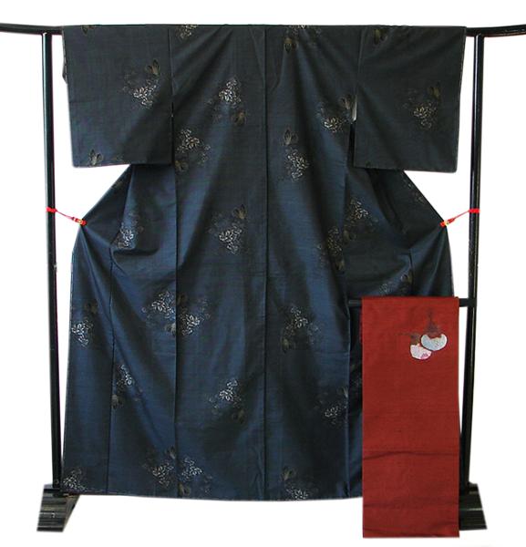 【きものしらゆり】 粋な本場大島紬（径横絣）＆名古屋帯 S766