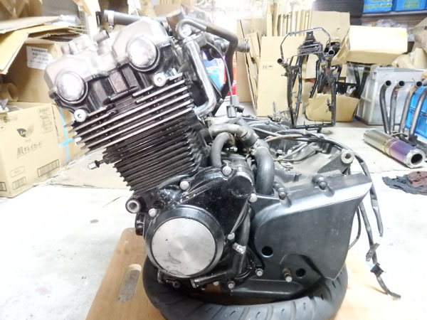 CB400SF/VTEC-2/実働/エンジン/NC23E/NC39(エンジン本体)｜売買された