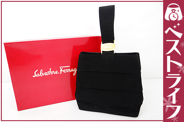 1円 美品 フェラガモ ヴァラ ハンドバッグ 黒×ゴールド色