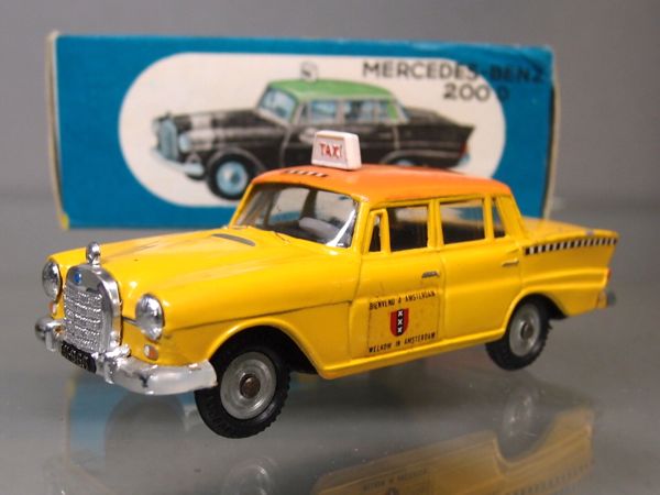 ★METOSUL 10 メルセデス ベンツ 200D タクシー　★