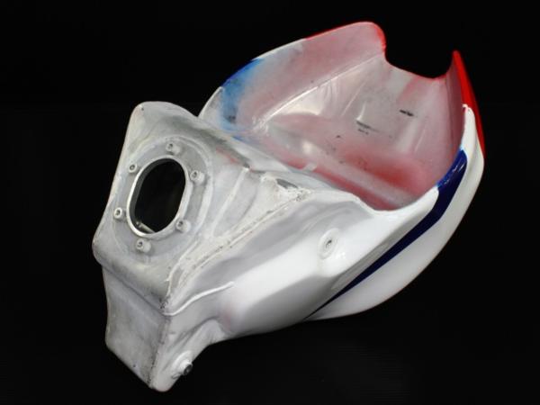 CBR1000RR用ビーター製耐久用24Lアルミガソリンタンク！SC57(ホンダ用