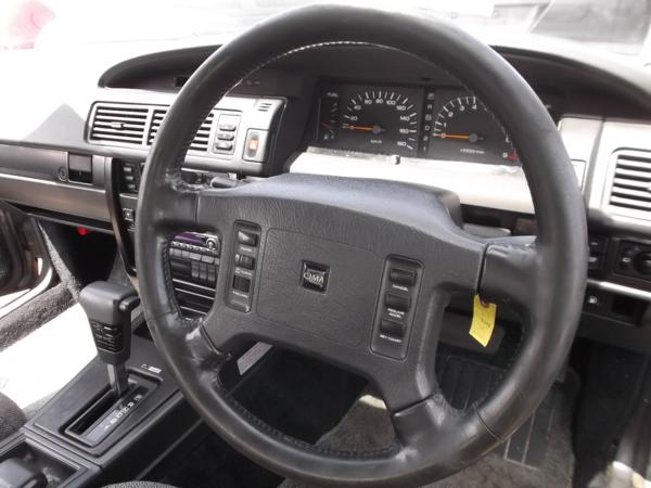 日産y31シーマ 純正ステアリング 旧車族車シャコタン ステアリング ハンドル本体 売買されたオークション情報 Yahooの商品情報をアーカイブ公開 オークファン Aucfan Com