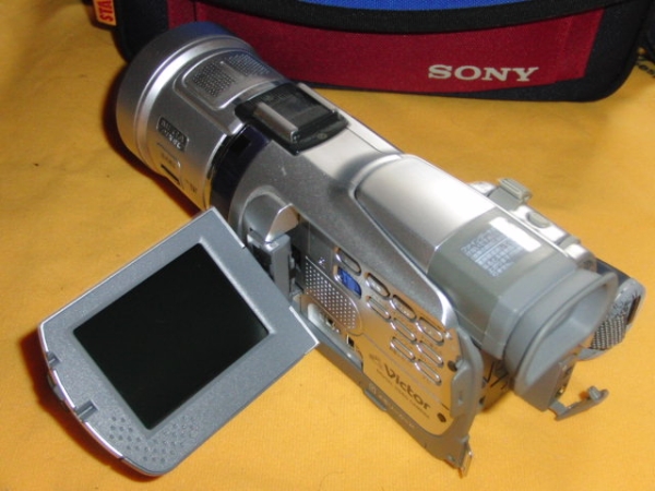 Victor GR-DV700K 【即決】ビクター MiniDV デジタルビデオカメラ GR