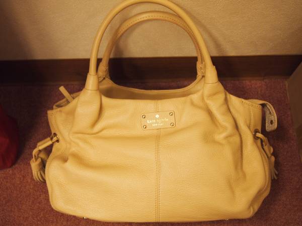 ケイトスペード　バッグ　ベージュ　　中古