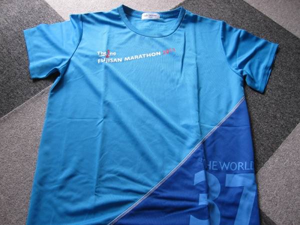 2013富士山マラソン参加賞Tシャツ＆SWANSサングラスセット