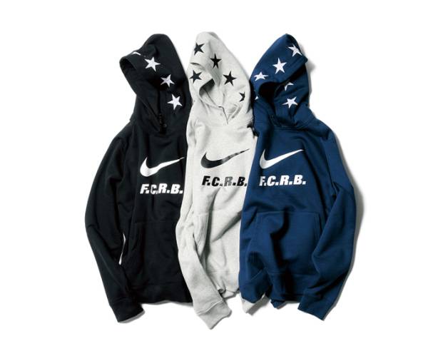F.C.R.B. AUTHENTIC LOGO SWOOSH HOODY 　黒　M　試着のみ！