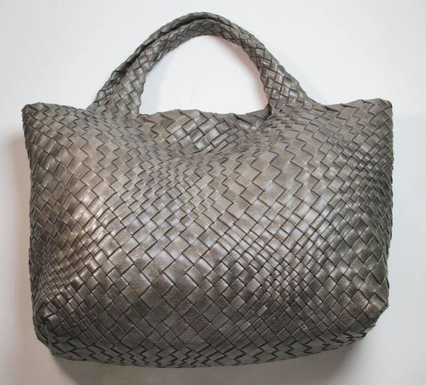 ファロルニ★メッシュ編み込みトートバッグ　ポーチつき★1円～