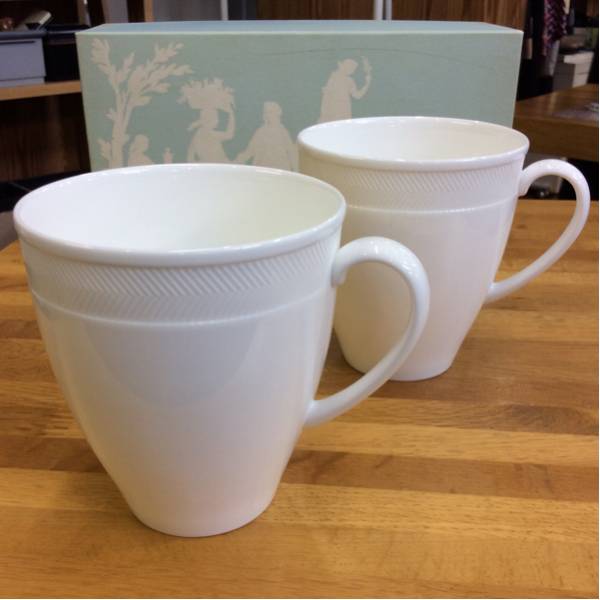 ウエッジウッド ナイトアンドデイ ヘリンボーンマグカップ ペア