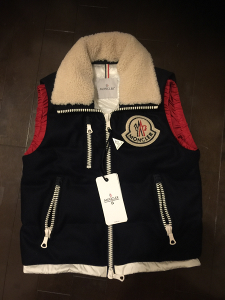 モンクレールA Monclera Ami ダウンベスト 新品未使用 ジレ 1