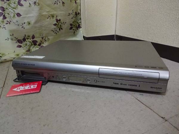 シャープ HDD/DVD地デジレコーダー DV-AC32　動作品(509)　