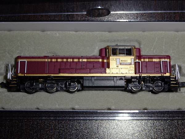 わたらせ渓谷鐵道わ01形サロン・ド・わたらせ＋DE10-1537