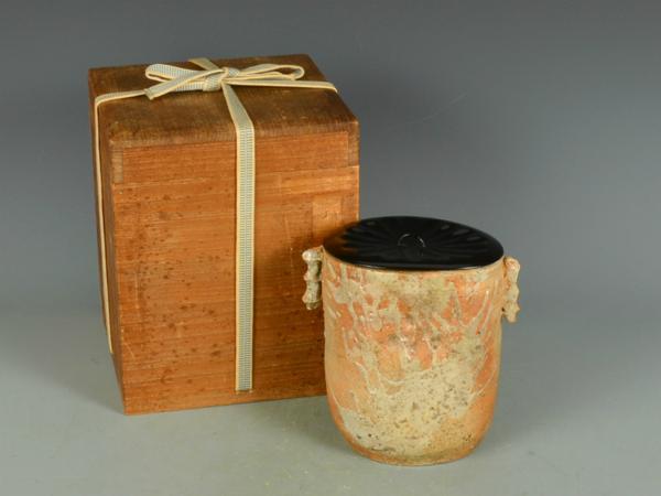 ◎古信楽　双耳水指（時代箱・塗蓋付