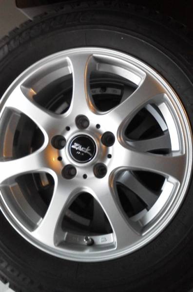 ☆超美品ホイール！タイヤバリ山！スタッドレス4本205/65R16☆