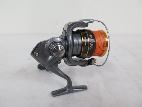 SHIMANO　スピニングリール　SAHARA　C3000HG ● 407DF-2