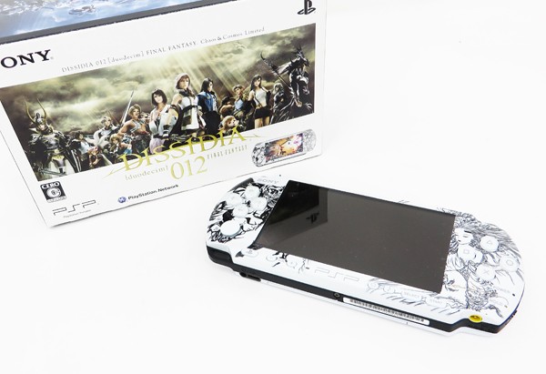 ◇美品【SONY ソニー】DISSIDIA012 FF PSP-3000
