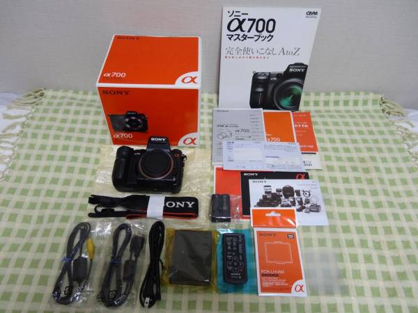 ◇極美品◇ 3，974ショット α700ボディ 付属品未使用 豪華特典付 SONY