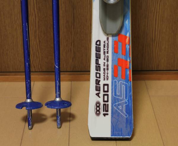 ジュニアスキー板120cm，ストック96cm 2点セット ジュニアスキー