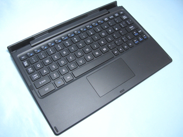 PC周辺機器 SONY BKB50 Xperia Z4 Tablet 純正キーボード