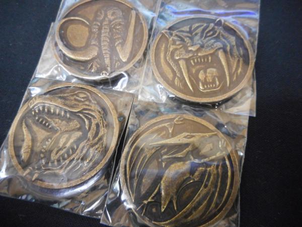 鉄製メダル4枚 恐竜戦隊ジュウレンジャーてれびくん特製 | NEWFOUNDRY.COM