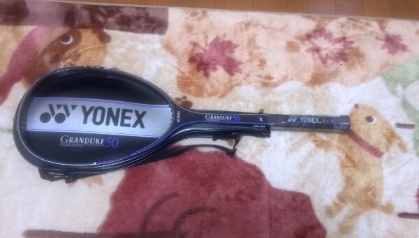 美品　新品同様　軟式テニスラケット YONEX granduke50 